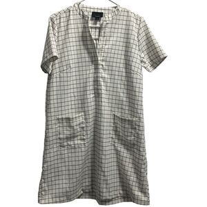 Women’s Black & White Abstract Window Pane Shift Dress with front Pockets Size M